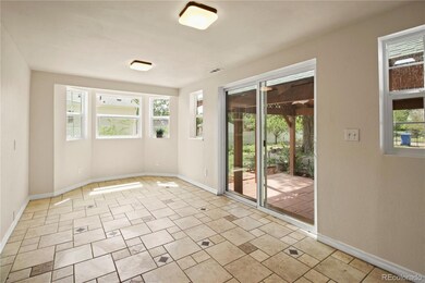 Travertine tile