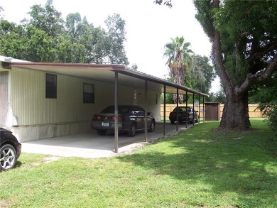 36401 5 Acre Ln, Zephyrhills, FL 33541 - photo 4