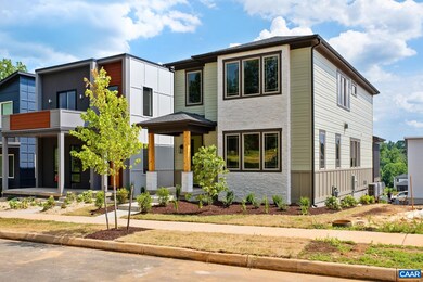 452 Nicholson St, Charlottesville, VA 22901 - photo 2