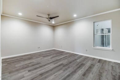 305 E. Second St-12