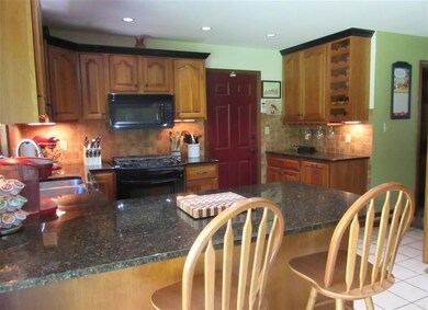 18 Hilltop Terrace, Rutland, VT 05701 - photo 3