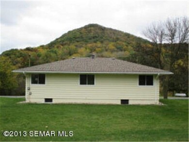 320 Valleyview Rd, Dakota, MN 55925 - photo 7