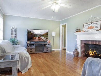 213 Moore St, Sylvester, GA 31791 - photo 3