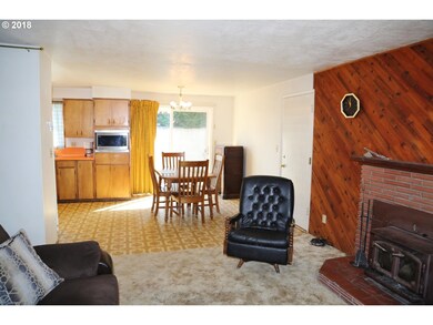 Living Room/Dining Room