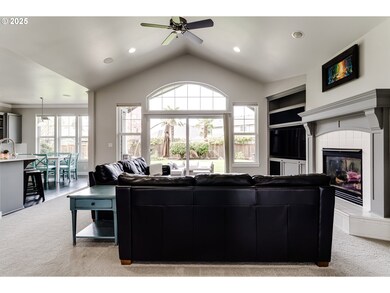 812 Mint Meadow Way, Springfield, OR 97477 - photo 7