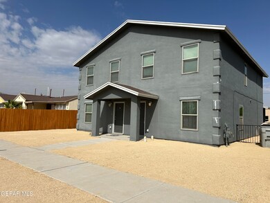 5717 Manila Dr unit A, El Paso, TX 79924 - photo 2