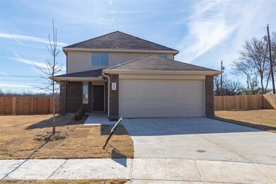 1501 Dove Cir, Ennis, TX 75119 - photo 2