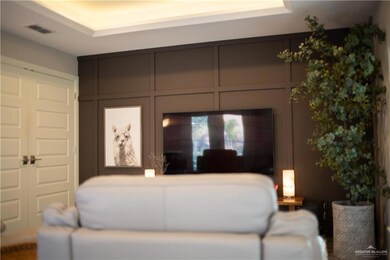 2202 Robin Ln, Mission, TX 78572 - photo 7