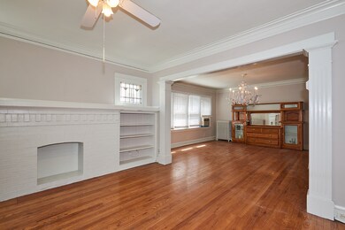 1137 Gunderson Ave, Oak Park, IL 60304 - photo 6