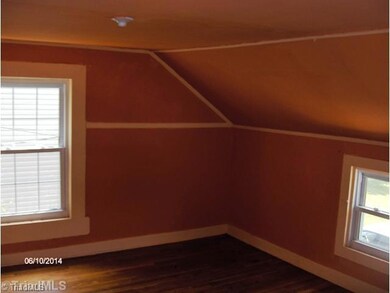 603 Lancaster Dr, Reidsville, NC 27320 - photo 7