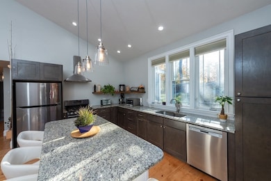 20 Bonnie Brier Cir, Hingham, MA 02043 - photo 3