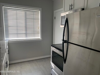 3637 Oak St unit 3, Jacksonville, FL 32205 - photo 7