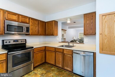 11523 Shell Flower Ln, Columbia, MD 21044 - photo 7