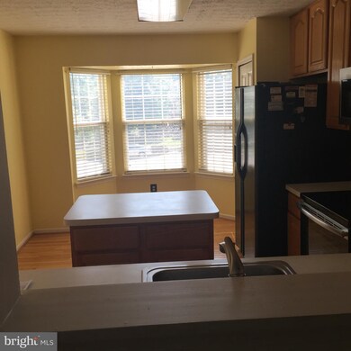 9204 Brewington Ln, Laurel, MD 20723 - photo 4