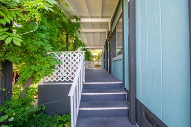 4587 Hardwood Blvd-9