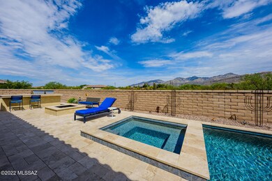 9401 E Spur Crossing Place