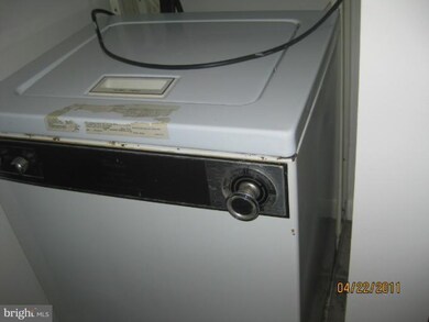 914 W Lombard St unit 1, Baltimore, MD 21223 - photo 2