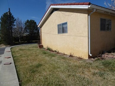 3808 Country Club Dr, Farmington, NM 87402 - photo 5