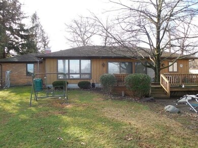 689 Waverly Rd, La Porte, IN 46350 - photo 3