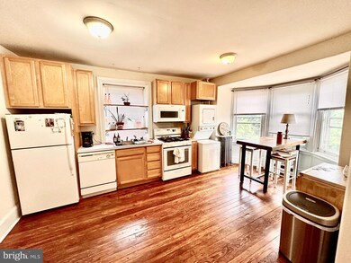 521 W Hansberry St unit 2, Philadelphia, PA 19144 - photo 5