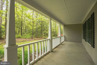 23269 Piney Wood Cir, California, MD 20619 - photo 4