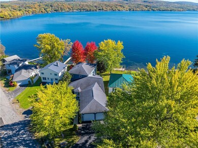 SPECTACULAR HONEOYE LAKE DREAM HOME!