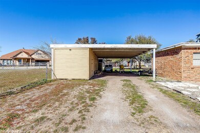 1240 Mineola St, Weatherford, TX 76086 - photo 6