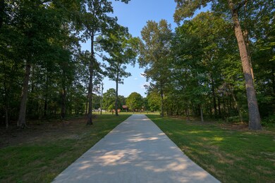 922 Old Seminary Rd, Manchester, TN 37355 - photo 4