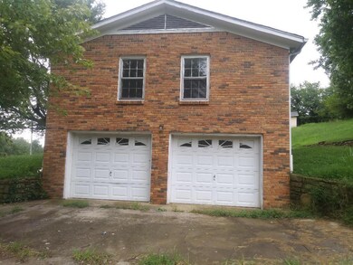 Right Side with garage in basement