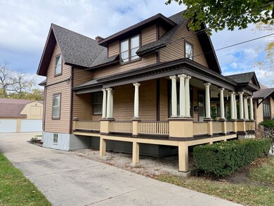 624 South St, Elgin, IL 60123 - photo 3