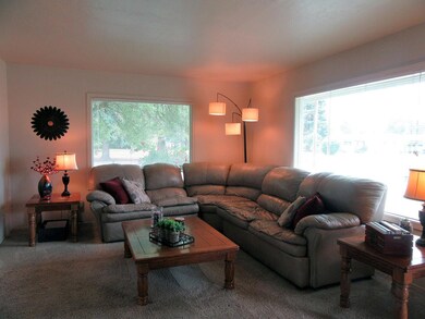 4359 Summers Ln, Klamath Falls, OR 97603 - photo 5