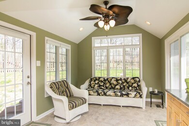 7003 Macbeth Way, Sykesville, MD 21784 - photo 2