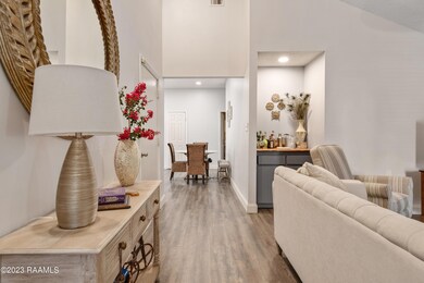 102 Triad Blvd-8