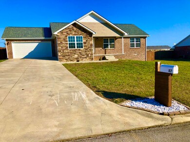 3DA11D4D-E33A-452E-BF7D-380C6D2CEA81_1_2