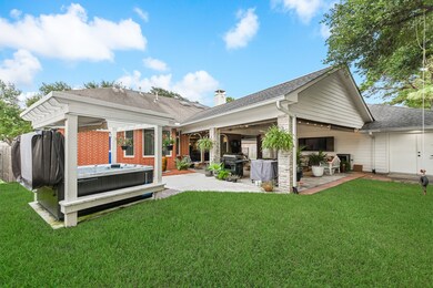 8331 Castle Pond Ct, Houston, TX 77095 - photo 4