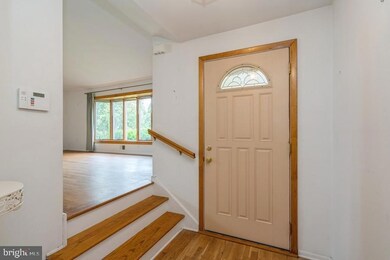 168 Oak Creek Rd, East Windsor, NJ 08520 - photo 4