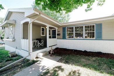 621 31st St, West Des Moines, IA 50265 - photo 2