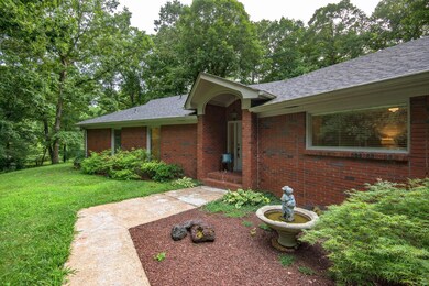 201 Annette Dr, Dickson, TN 37055 - photo 2