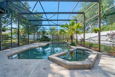 8160 Saint Albans Dr, Orlando, FL 32835 - photo 2