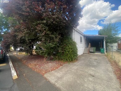 301 W Columbia Dr unit 46, Newberg, OR 97132 - photo 3