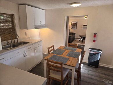 6111 Lebanon Ln unit 2, Pensacola, FL 32504 - photo 7