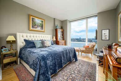 Crystal Point unit 3903, Jersey City, NJ 07302 - photo 6