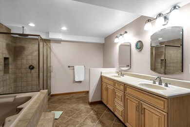 28-30178-US-12-WindowStill-Real-Estate-P