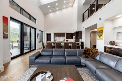 004_7697_village_way_unit_404012_157