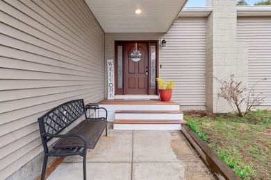 10 Phaneuf St, Middleton, MA 01949 - photo 3