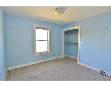 10 Winnegance Ave, Peabody, MA 01960 - photo 4