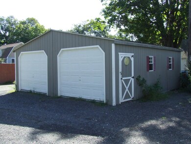 1140 N 5th St, Stroudsburg, PA 18360 - photo 2