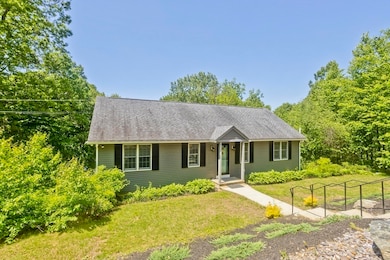 72 Flaxfield Rd, Dudley, MA 01571 - photo 4