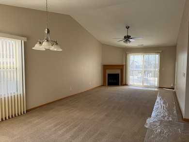 unlisted-address, Sycamore, IL 60178 - photo 2