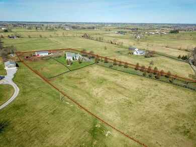 260 Sexton Rd, Harrodsburg, KY 40330 - photo 2